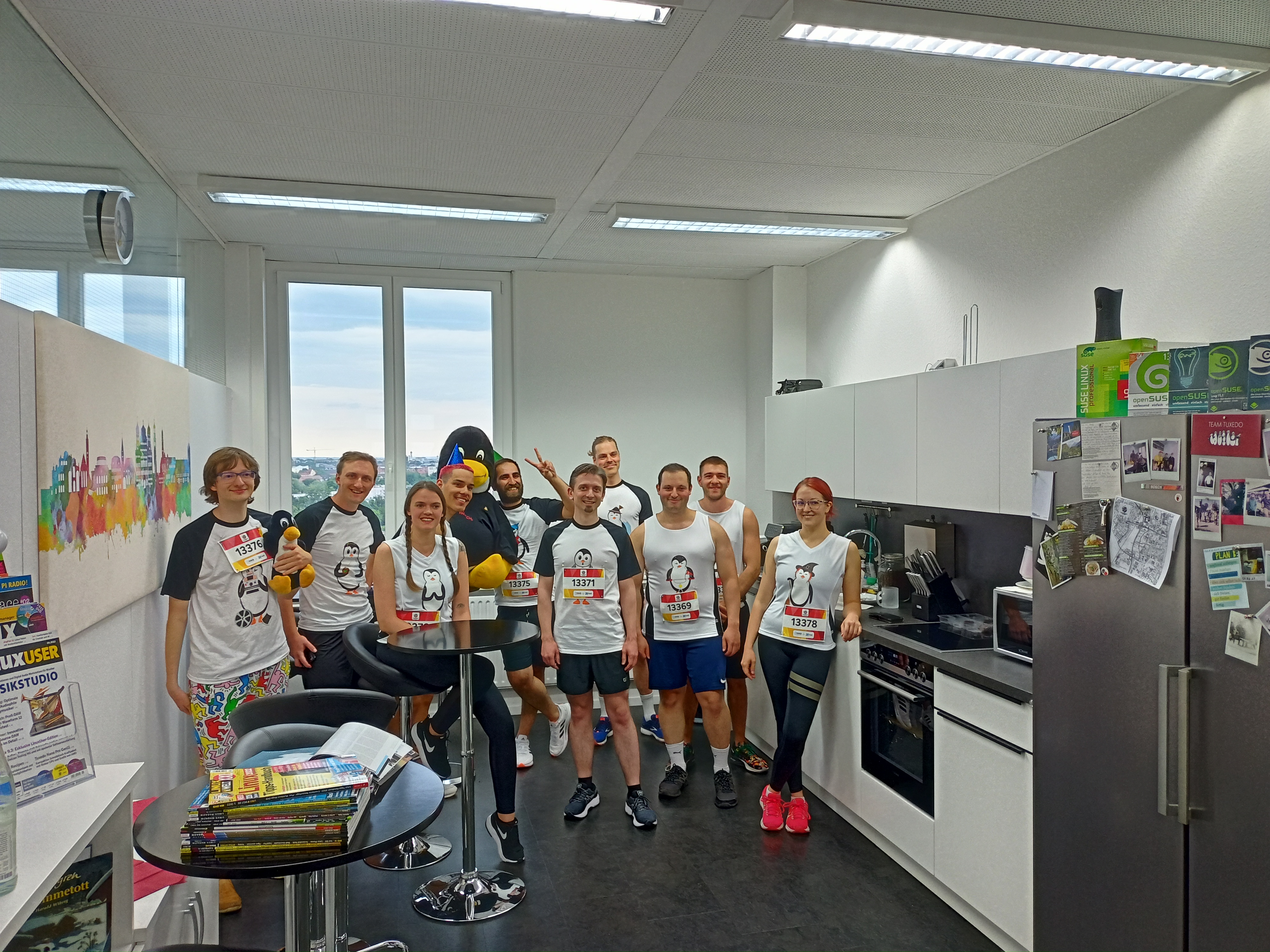 Das Team TUXEDO vor dem Lauf.