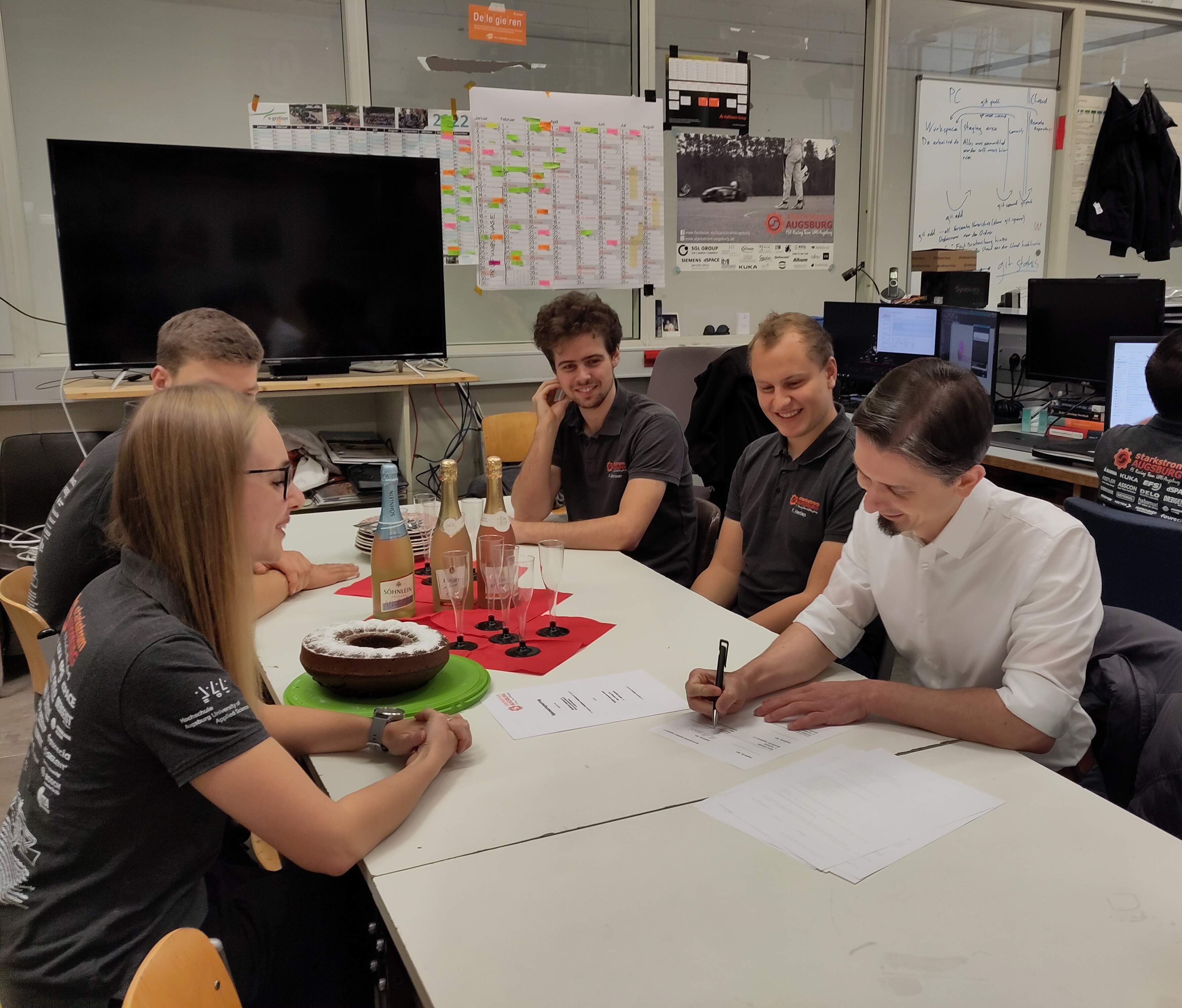 Herbert Feiler signs contract.
