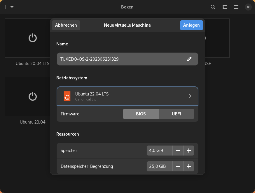Nach Laden des ISO-Images mit TUXEDO OS wählen Sie Ubuntu 22.04 LTS als Vorlage für die virtuelle Maschine aus. Die restlichen Einstellungen können Sie unverändert übernehmen.