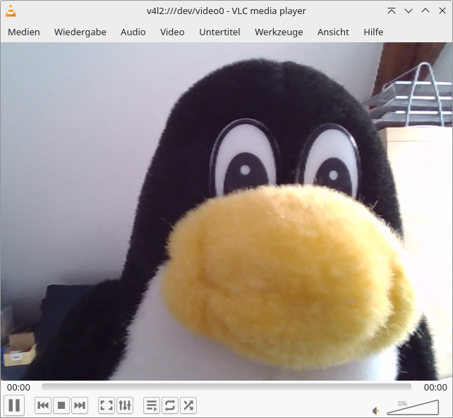 Für die Anzeige der Webcam genügt der in TUXEDO OS vorinstallierte Medienplayer VLC.