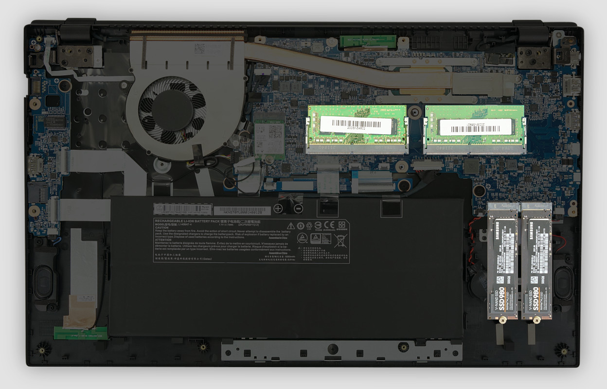 TUXEDO InfinityBook S 17 RAM and SSD location