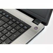 TUXEDO Book BC1703 - 17,3" matt Full-HD + Intel HD 4600 Grafik + drei HDD o. SSD + bis Intel Core i7-4910MQ + bis 16GB RAM + DVD o. Blu-Ray Brenner