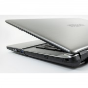 TUXEDO Book BC1703 - 17,3" matt Full-HD + Intel HD 4600 Grafik + drei HDD o. SSD + bis Intel Core i7-4910MQ + bis 16GB RAM + DVD o. Blu-Ray Brenner