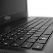 TUXEDO Book BC1506 - 15,6&quot; matt Full-HD IPS + Intel HD Grafik + bis Intel Core i7 Desktop-Quad-Core + bis drei HDD/SSD + bis 32GB RAM + DVD o. Blu-Ray Brenner