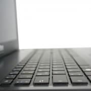 TUXEDO Book BC1506 - 15,6&quot; matt Full-HD IPS + Intel HD Grafik + bis Intel Core i7 Desktop-Quad-Core + bis drei HDD/SSD + bis 32GB RAM + DVD o. Blu-Ray Brenner